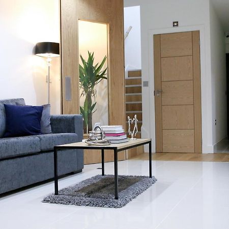 Lovely Studio Apartment With Access For Wheel-Chairs In Sydenham London Luaran gambar