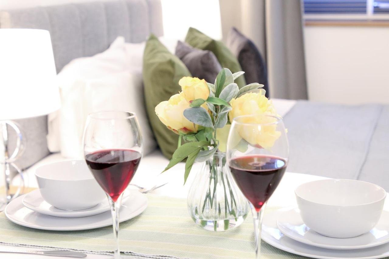 Lovely Studio Apartment With Access For Wheel-Chairs In Sydenham London Luaran gambar