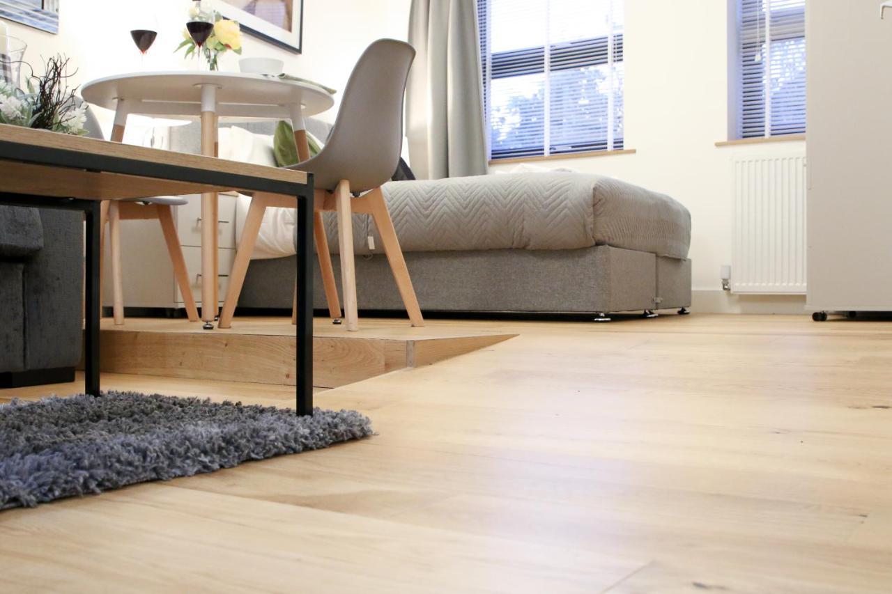 Lovely Studio Apartment With Access For Wheel-Chairs In Sydenham London Luaran gambar